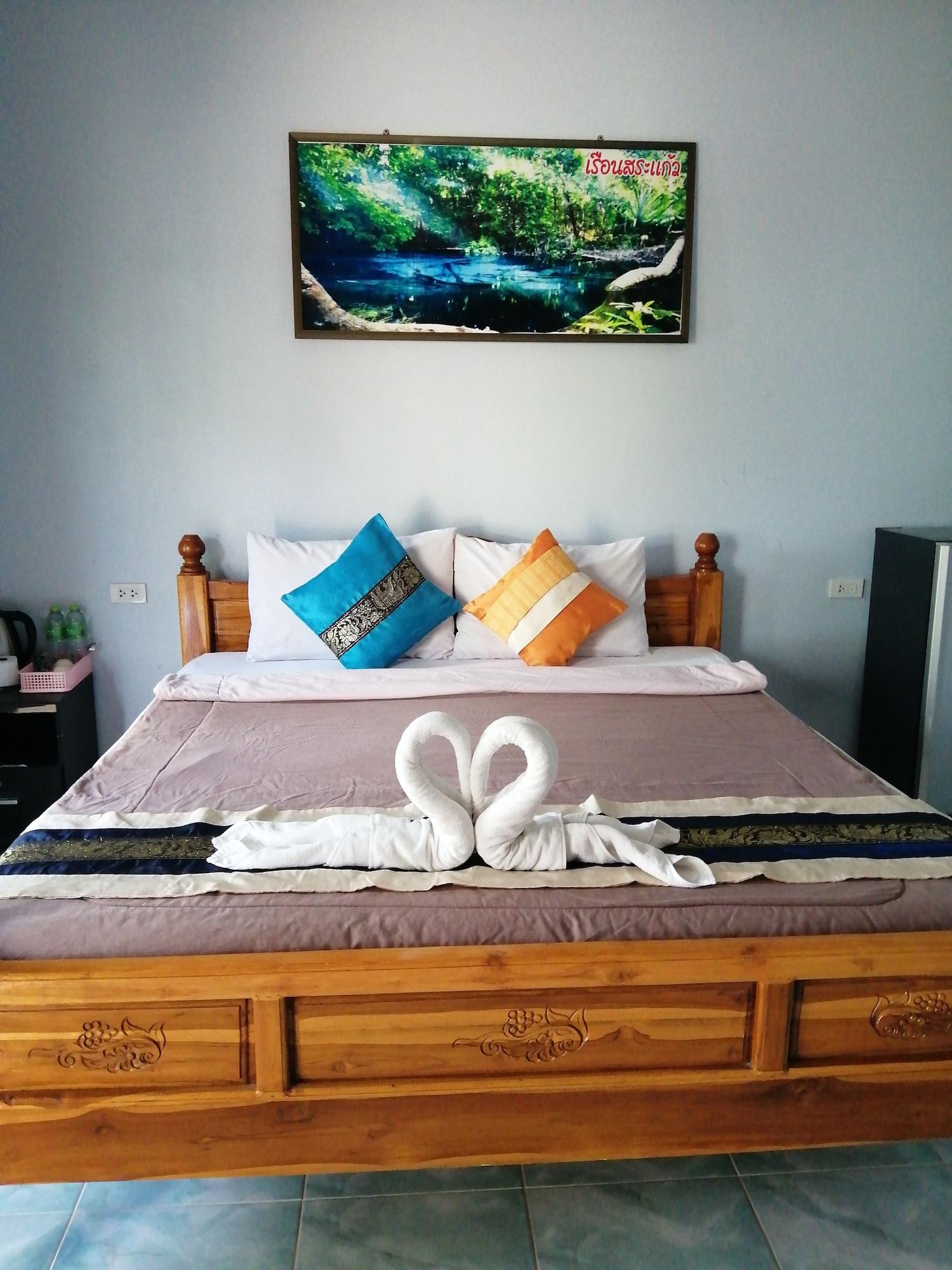 Oyo 75515 Sairung Farmstay 끄라비 외부 사진
