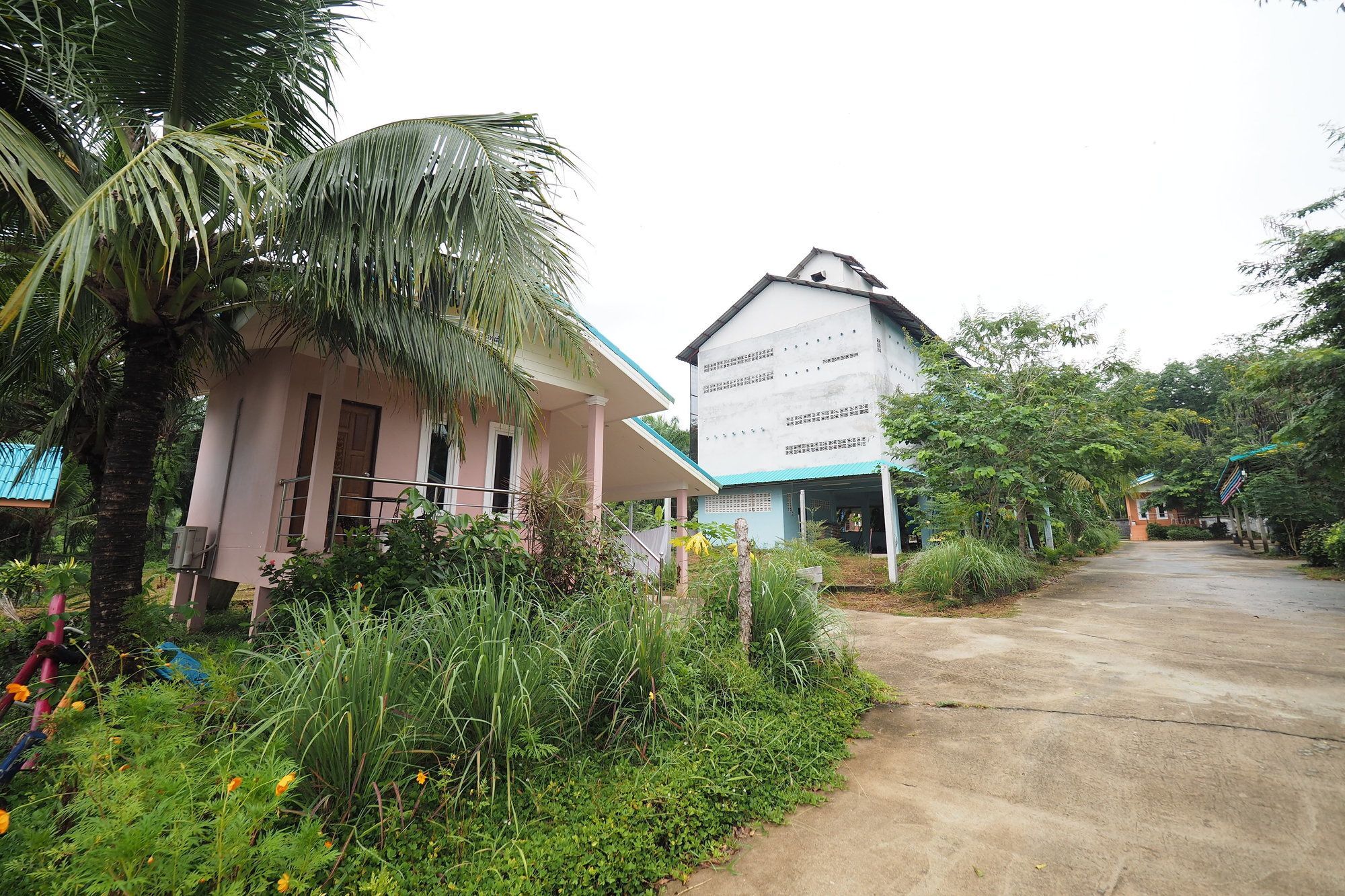 Oyo 75515 Sairung Farmstay 끄라비 외부 사진